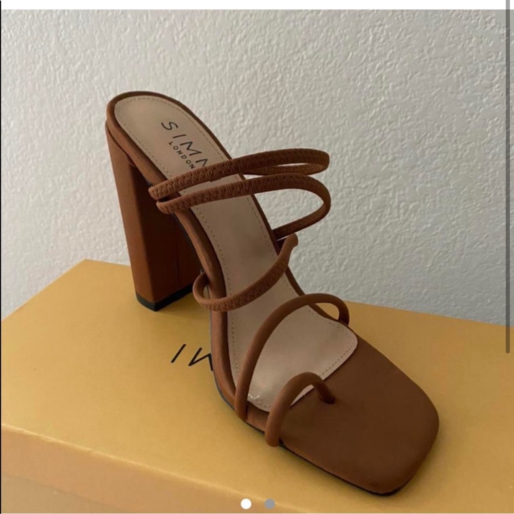 Simmi Lycra brown heels